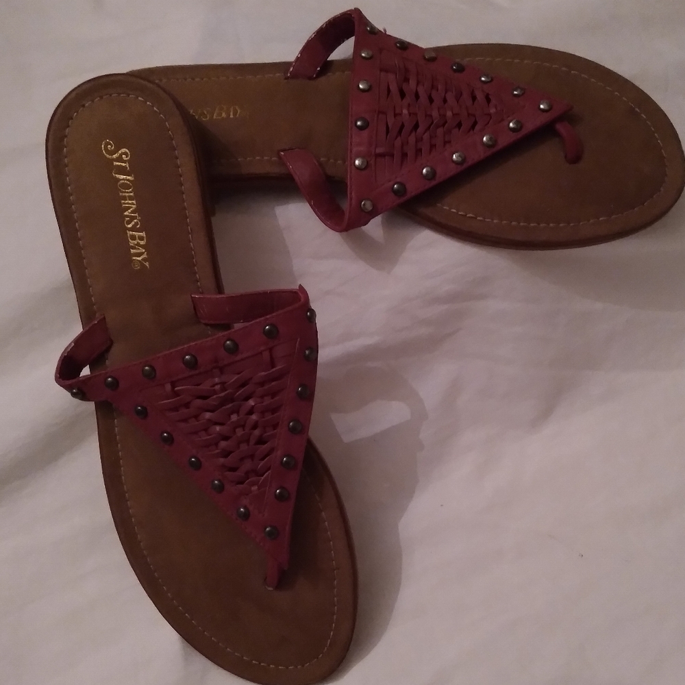 Sz 11 St. John's Bay Sandals